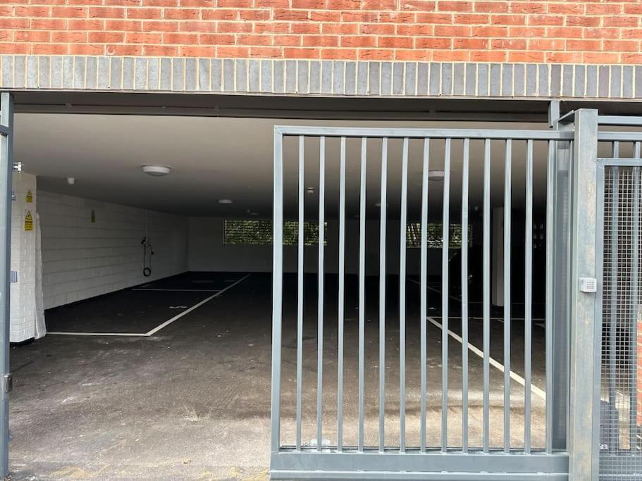 Brand New Modern Luxurious Apartment Near The City Birmingham Exterior foto